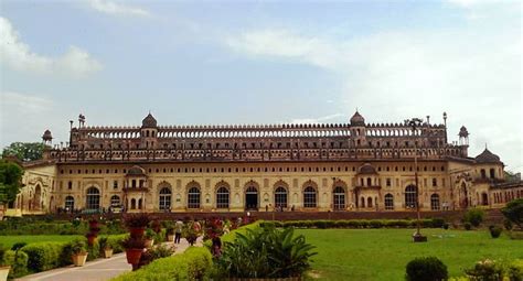 The Magic Tours Blog: Architecture of Lucknow - What is an Imambara?