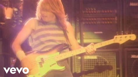 AC/DC - Highway To Hell (Official Video – AC/DC Live) - YouTube