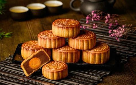 Mooncake Festival 2025 in Singapore: Top Events & Dates