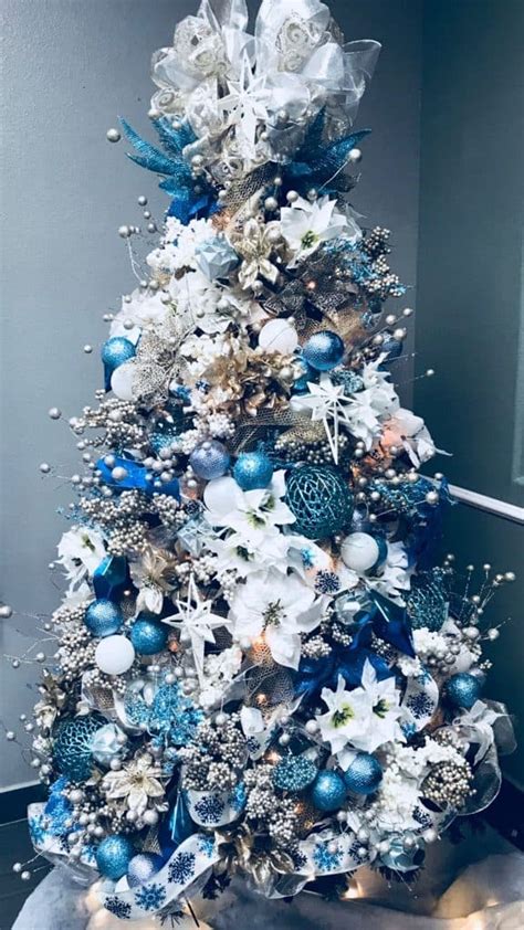 Blue and White Coastal Inspired Christmas Tree Ideas For 2020