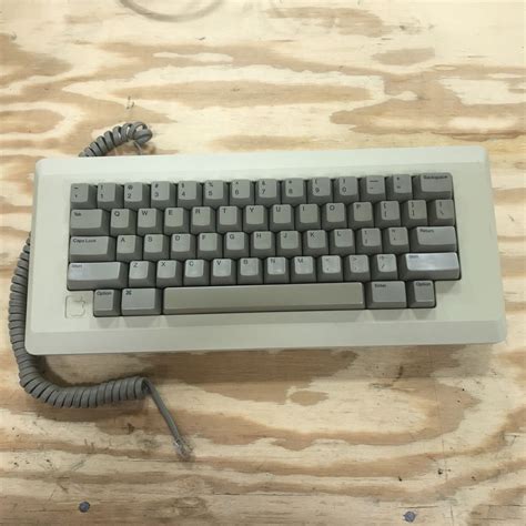 Vintage Apple 128K Keyboard Model M0110 for Macintosh Computer 512k W ...