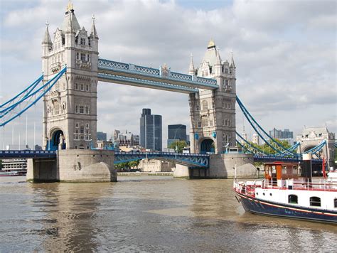 Thames Bridges| Westminster to Queen Elizabeth II bridge | riverthames ...