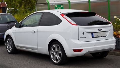 File:Ford Focus Style (II, Facelift) – Heckansicht, 18. Oktober 2015 ...