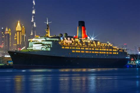 Queen Elizabeth 2 Ship to Open as Floating Hotel in Dubai | insydo