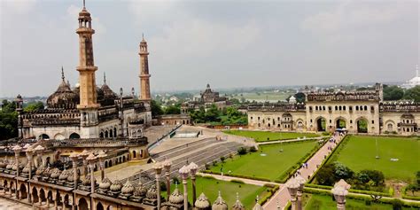 Bara Imambara Lucknow (Entry Fee, Timings, History, Built by, Images ...