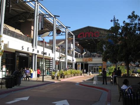 Bay Street Emeryville – Loblolly Construction