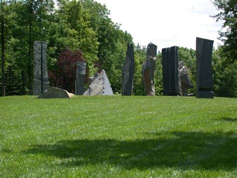 Photos of Pyramid Hill Sculpture Park - Hamilton