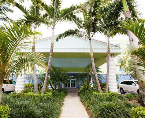 Holiday Inn Express Hotel & Suites Ft. Lauderdale Airport/Cruise (Fort ...