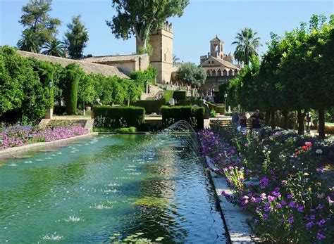 File:Cordoba-Alcazar de los Reyes Cristianos03.jpg - Wikimedia Commons