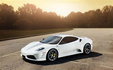 White Ferrari - Windows 10 Wallpaper