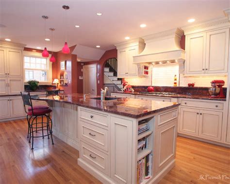 Red Granite Kitchen Home Design Ideas, Pictures, Remodel and Decor