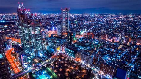 Tokyo skyline with the Shinjuku Park Tower at night - backiee