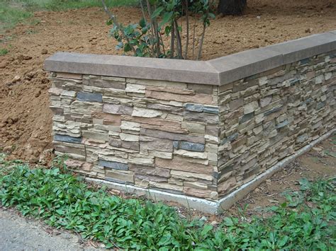 Southwestern Stacked Stone Retaining Wall | Creative Faux Panels | Mur ...