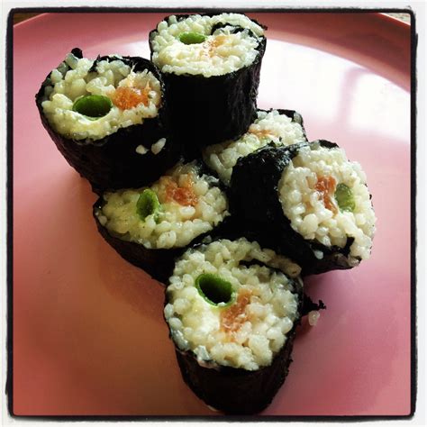 Philadelphia Sushi Roll recipe | Sushi Recipes