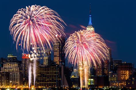 10 Best Spots In New York City To Watch The 4th of July Fireworks Show ...