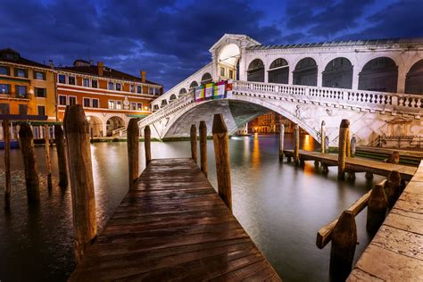 A Guide to the Most Famous Bridges in Venice, Italy