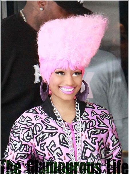 Nicki Minaj Debuts PINK High Top Hair in London - Galery Tattoo