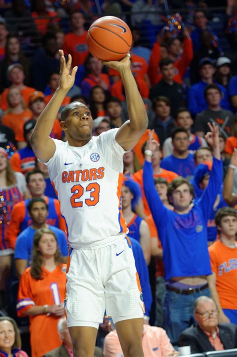 Florida Gators basketball photo gallery from Kentucky game | Basketball ...