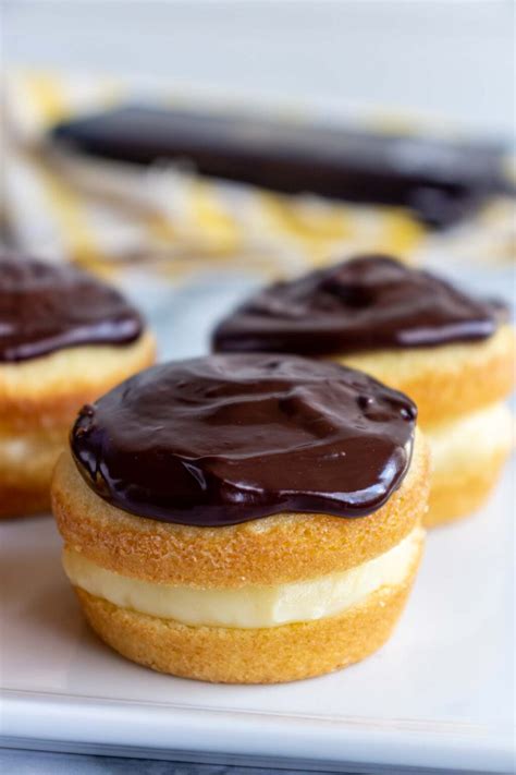 Boston Cream Pie Cupcakes - Mission Food Adventure