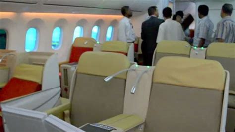 Photos: inside Air India's Boeing 787 - the ugliest Dreamliner seats ...