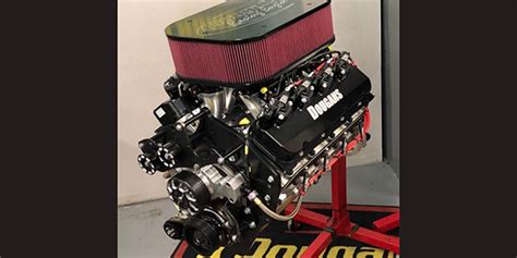 555 cid Big Block Chevy Trophy Truck Engine - Engine Builder Magazine