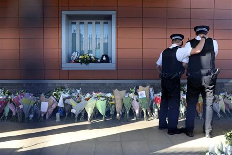 Croydon police station shooting: What we know so far | Metro News