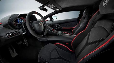 Learn More About the 2022 Lamborghini Aventador Interior