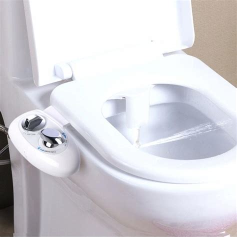 5 Best Bidet Toilet Combos - (2021 Reviews & Buyer's Guide)