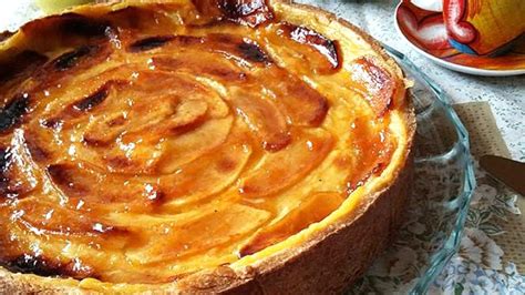 Tarte aux pommes à la crème pâtissière facile - Ma Patisserie