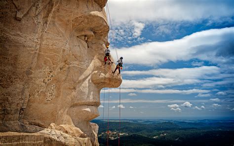 Carving Mount Rushmore | Travel South Dakota