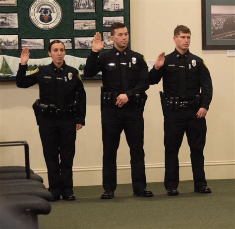 Three new Dartmouth police officers sworn in | Dartmouth