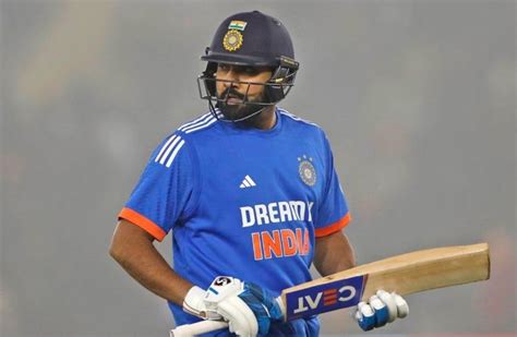 Dinesh Karthik Offers Perspective On Rohit Sharma's T20I Struggles: A ...