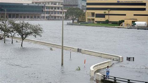 Hurricane Idalia Makes Landfall in Florida, Cutting Power for Thousands