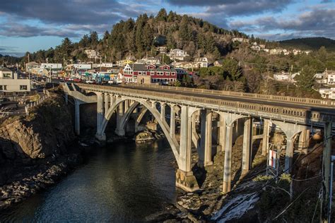 Depoe Bay Bridge, Depoe Bay, OR (OC) : r/BridgeFans