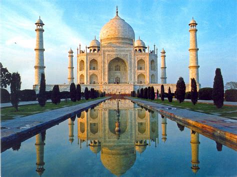 HD Wallpapers: Taj Mahal Pictures