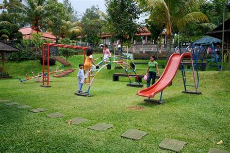 Gambar Desain Taman Bermain Anak-Anak Nyaman Terbaik 2014 - Journeylife