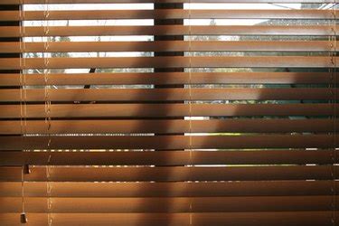 How to Fix Hunter Douglas Blinds | Hunker