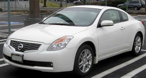 File:Nissan Altima coupe.jpg - Wikipedia