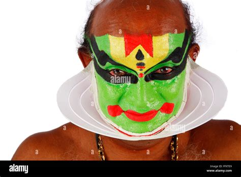 Kathakali masks hi-res stock photography and images - Alamy