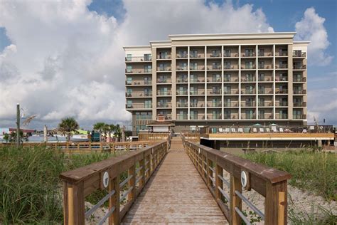 Hampton Inn & Suites Oceanfront Carolina Beach, NC - See Discounts