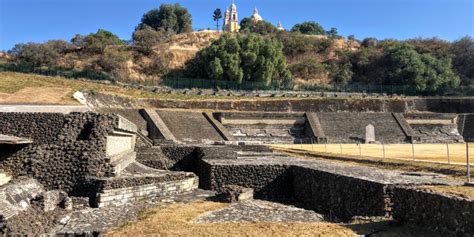 How to Visit the Cholula Pyramid in Cholula, Mexico - Slight North