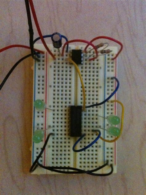 integrated circuit - How to design a binary counter with 4029 binary ...