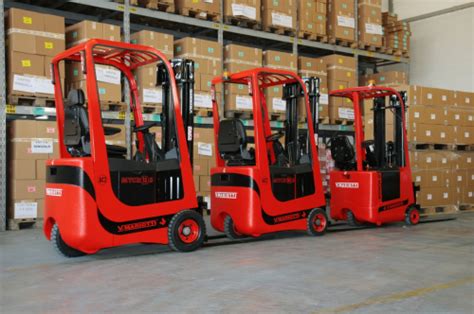 Narrow Aisle Forklifts - Ri-Go Lift Truck Ltd.