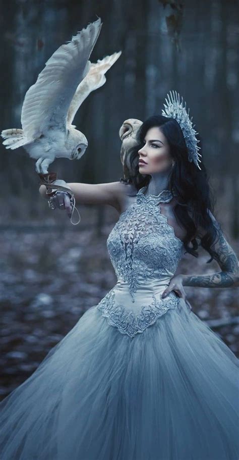 Pin by Adriano GATTO on arte foto | Fantasy dress, Fairytale dress ...