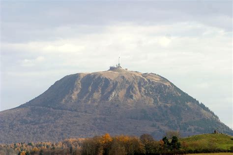 Tourism to Puy-de-Dome Volcano - Vogelsberg Touristinfo