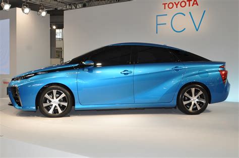 Toyota Will Raffle Off First Fuel Cell Vehicle