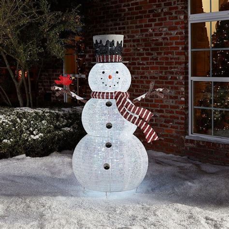 Get the Best Outdoor Snowman Decorations for Christmas