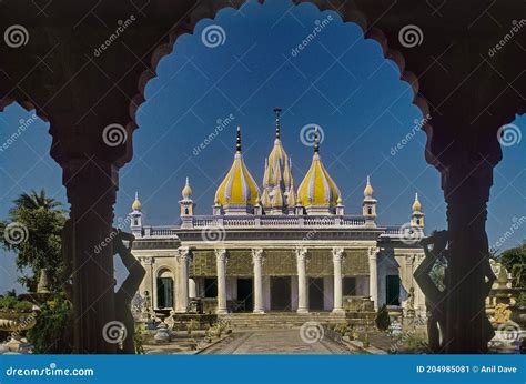 Heritage Architecture-Parasnath Jain Temple; in Kathgola Gardens ...