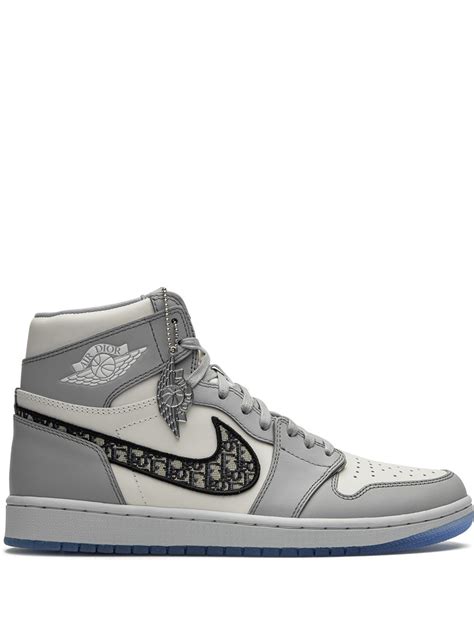 Shop white Jordan x Dior Air Jordan 1 High sneakers with Express ...