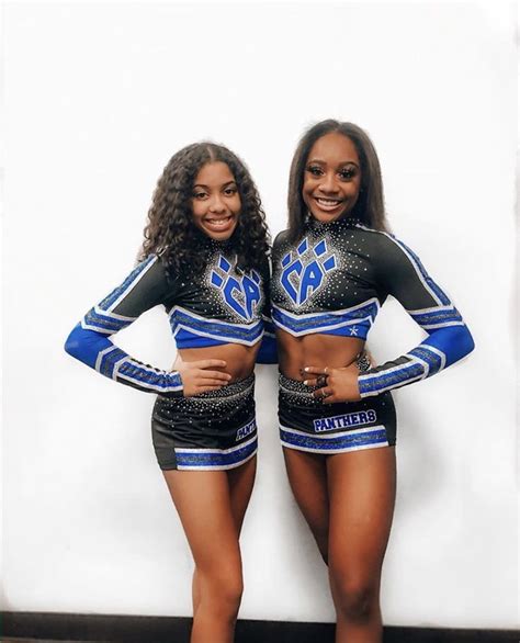 𝐩𝐚𝐧𝐭𝐡𝐞𝐫𝐬 (𝐛𝐚𝐛𝐬) | Cute cheer hairstyles, Black cheerleaders, Cheer outfits